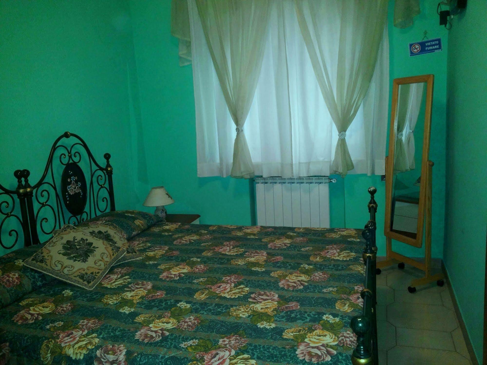 Bed And Breakfast Rosangela Taormina Eksteriør bilde
